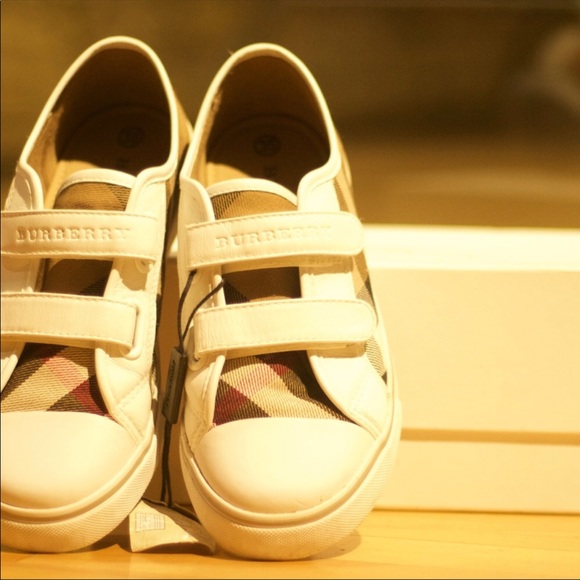 Burberry Kids 5 - Picture 2 of 4